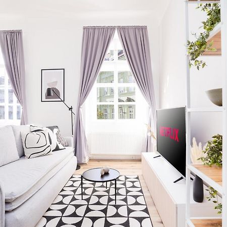 Prague Days - Bright Apartment - Old Town Esterno foto
